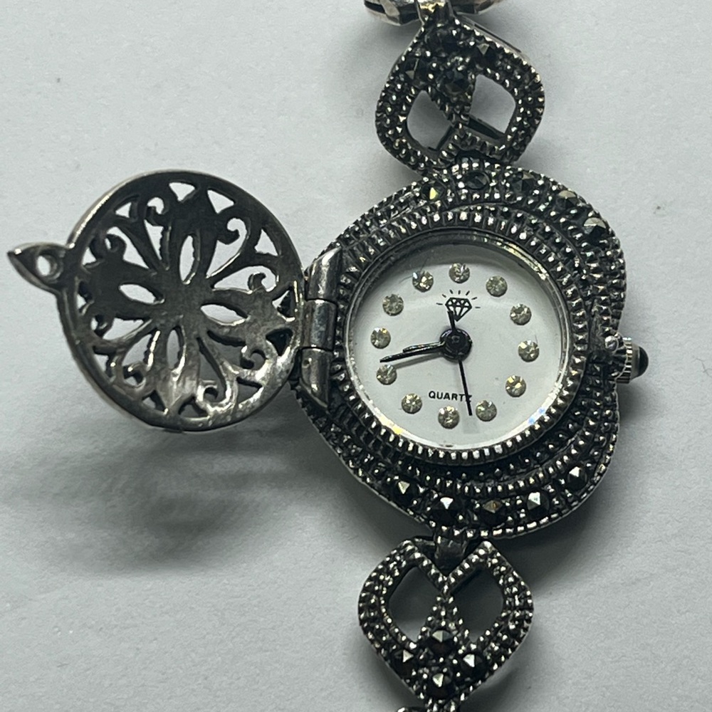 VINTAGE MARCASITE bracelet watch with face cover! Very rare! Sterling silver 925